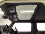 ダイハツの予防安全機能「スマートアシスト」。衝突回避支援ブレーキ機能をはじめ、運転手をサポートする機能が多数装備!安心・安全で、ドライブがより楽しいものになります♪