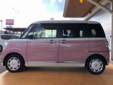 納車前にはプロのメカニックが点検、整備を行いますので安心してお乗り頂けます。