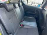 コンパクトカーですが、セカンドシートは十分な広さがあり快適にお乗りいただけます♪シートを倒して大きな荷物を積んだりと、用途の幅が広い1台です。