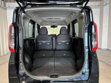 後席を折りたたむと軽自動車とは思えないほど広々としたラゲッジへと早変わり♪