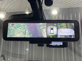 【アラウンドビューモニター】専用のカメラにより、上から見下ろしたような視点で360度クルマの周囲を確認することができます☆死角部分も確認しやすく、狭い場所での切り返しや駐車もスムーズに行えます。