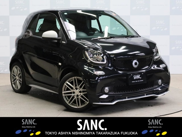 スマートフォーツークーペブラックシルバー エディション ツイナミック