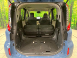 普段のお買い物や通勤、送迎等に十分な荷室スペースを確保しております。セカンドシートを倒すと、大きな荷物の積載も可能です♪