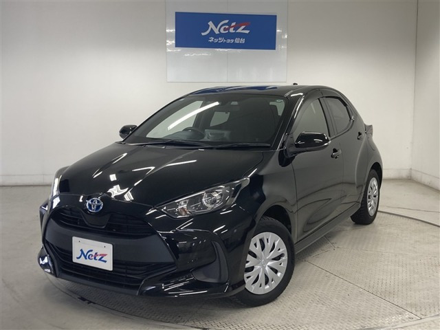 ヤリス 1.5 ハイブリッド X E-Four 4WD （6AA-MXPH15）