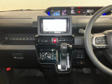 ナビ、オートエアコン付