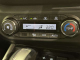【オートエアコン】お好みの温度に設定して頂くと、車内の温度を自動調整♪快適にクルマの中を過ごして頂けます。