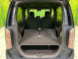 後席を格納すると、これだけの広さが!シーンに合わせたシートアレンジで、大きな荷物も積むことが出来ます♪