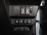 両側電動スライドドア、横滑りを防ぐVSA等のスイッチ類は運転席の右側、手の届きやすい位置にあります。ETC付!ご納車後すぐにお使い頂けるようセットアップしてのお渡しとなります。