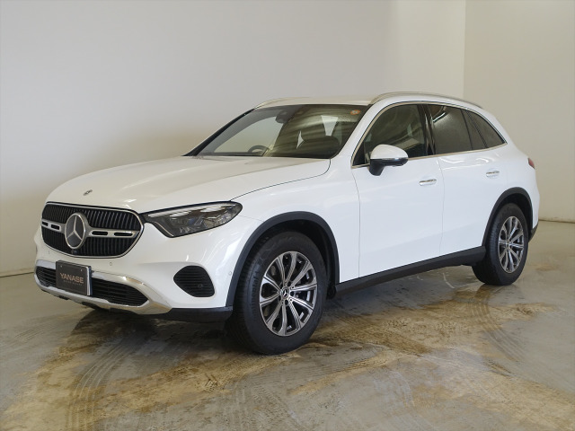GLC220d 4マチック 4WDレザーエクスクルーシブパッケージ