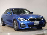 【BMWの伝統-2】時代を超える美しさ。磨き抜かれたエアロダイナミクスが瞳を奪う。一目で伝わるスポーティーなプロポーションは、BMWの走行性能を生み出すのに欠かせない要因の一つです。
