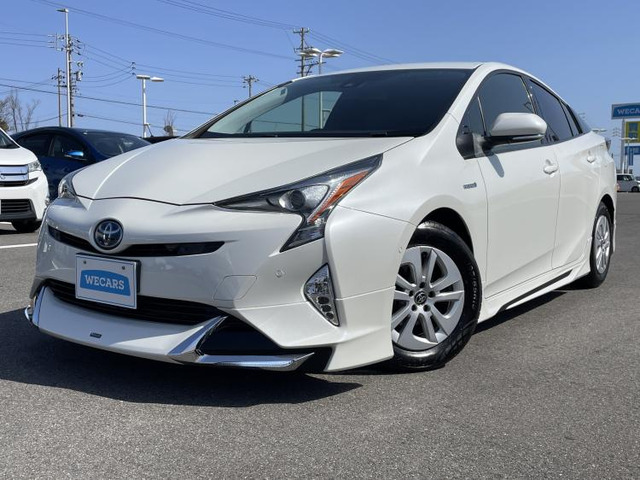 プリウス 1.8 S セーフティ プラス 