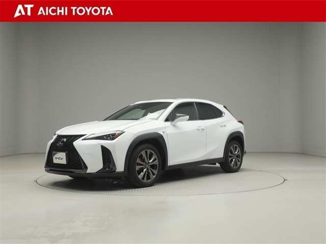 UX 300h Fスポーツ 4WD 