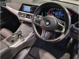 ☆センターパネルを運転席側に僅かに傾けたBMW独特のインパネ☆【駆け抜ける歓び】はここからもスタートしております☆