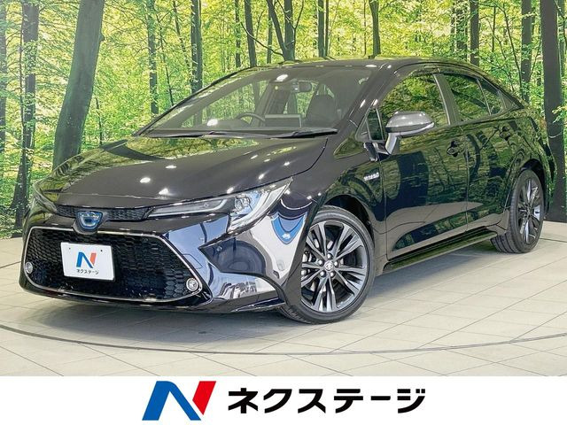 カローラ1.8 ハイブリッド W×B