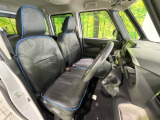 運転席シート廻りは使用感も少なく、良好な状態となっています。丁寧に使われていたことがよくわかりますね。