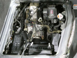 エンジンルームもキレイに仕上げてあります。もちろん整備も済みですのでご安心してお乗りいただけます