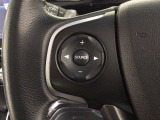 ステアリングリモコンは、運転中でも簡単に音量調整やチャンネル変更もできます!わき見運転防止にもつながるので安心です♪