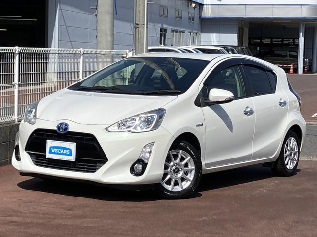 アクア 1.5 S スタイルブラック 