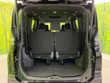 普段のお買い物や通勤、送迎等に十分な荷室スペースを確保しております。セカンドシートを倒すと、大きな荷物の積載も可能です♪