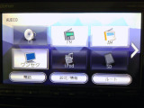 ワンセグテレビ搭載。CD再生・SDカードにも対応しています。