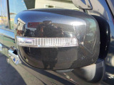 当社理想の中古車は値段の割に良質な物件です。金額が安くて当然な修復歴有の車や走行の多い車・金額は安いけれど諸費用が当社の数倍以上するお店が存在しますが当社は支払い総額で良質な物件を追求します。