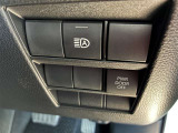 オートマチックハイビーム等のスイッチが配置されてます。