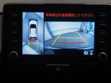 バックモニターが有るので車庫入れもラクラク!