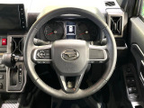 【ステアリングスイッチ】運転中、前方から目線をそらすことなく、オーディオ等の操作が可能な便利機能!安心&快適なドライブを演出してくれます♪