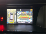 【パノラミックビューモニター】専用のカメラにより、上から見下ろしたような視点で360度クルマの周囲を確認することができます☆死角部分も確認しやすく、狭い場所での切り返しや駐車もスムーズに行えます。
