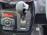 【シフト】シフトも操作しやすく快適なドライブを楽しんでいただけます!