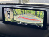 【360&deg;ビューモニター】専用のカメラにより、上から見下ろしたような視点で360度クルマの周囲を確認することができます☆死角部分も確認しやすく、狭い場所での切り返しや駐車もスムーズに行えます。