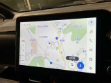 純正ナビを装備。タッチパネル式で使いやすく、お出かけもラクラクです。