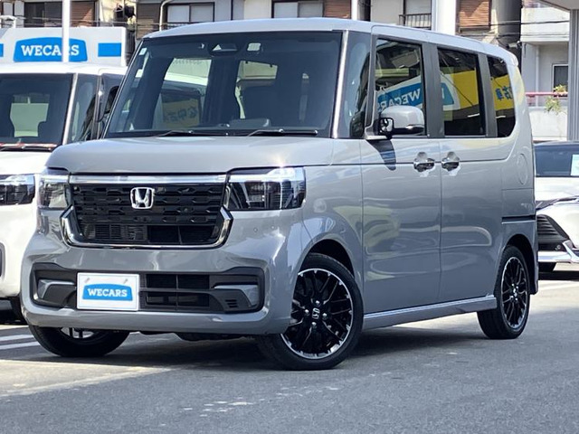 N-BOXカスタムターボ コーディネートスタイル モノトーン