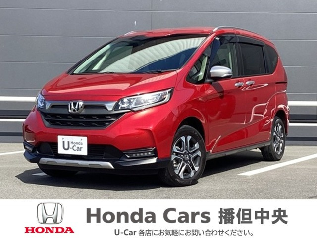 フリード1.5 ハイブリッド クロスター 4WD