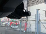 日産純正ドライブレコーダーです。前方向けとルームミラーから車室内後方を撮影します。