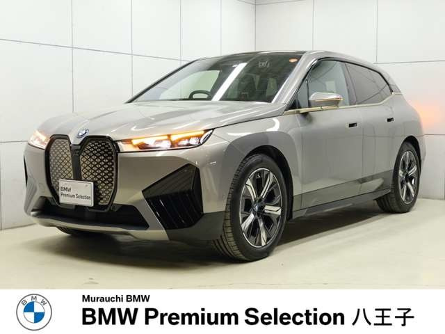 iX xドライブ40 4WD 