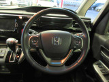 当店の車は全台、保証付きで購入後も安心です。保証期間中は全国のホンダディーラーで保証修理を受け付けております。
