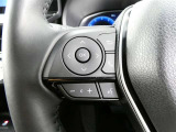 Bluetooth接続でハンドルを握ったままステアリングスイッチで電話のワイヤレス通信が可能です。