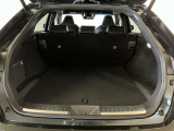 広々としたラゲージスペースを備えています。大きなものや長さのある荷物もしっかりと積み込めます。