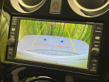 【バックカメラ】駐車時に後方がリアルタイム映像で確認できます。大型商業施設や立体駐車場での駐車時や、夜間のバック時に大活躍!運転スキルに関わらず、今や必須となった装備のひとつです!