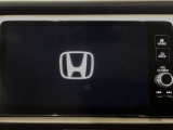 Honda CONEECT対応で、更に便利が広がったナビディスプレーです♪もちろんFM/AMラジオもお聞きいただけますよ♪