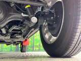 お車を安心してお乗りいただく為には、足回りの定期点検が欠かせません。サービスサポート(有償保証)では無料点検もご提供しており、安心のカーライフをお過ごしいただけるサポート体制が整っています。