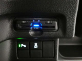 ETC車載器付きです。高速道路の料金所もスムーズに通過できます。
