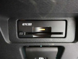 ETC2.0車載器付きです。高速道路の料金所もスムーズに通過できます。