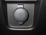シガーソケット用の充電器が使用可能です!