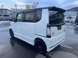 車椅子仕様 ツートンカラー 純正14インチAW 片側パワスラ HIDヘッドライト オートエアコン キーレス・スマートキー 電動格納ミラー ミラーヒーター CD/FM/AM パワーウィンドウ