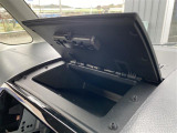 当店のお車をご覧いただきましてありがとうございます。お車についてのご質問やお見積りのご依頼、ご購入にあたってのご相談などは無料電話(0078-6002-312860)にお気軽にお問い合わせ下さい!