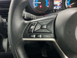 【ステアリングスイッチ】運転中に前方から目線をそらすことなくオーディオ等の操作が可能な便利機能!安心&快適なドライブを演出してくれます。