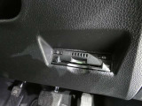 ナビ連動タイプのETC車載機です。ナビゲーションと連動してくれますのでカード未挿入を知らせてくれるなど便利な機能が追加されています。