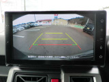 バックカメラ搭載で駐車もラクラク